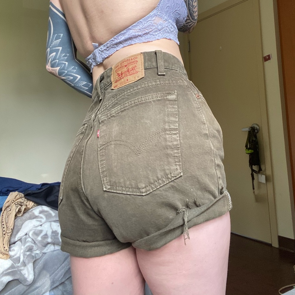 Olive Green Levi Cutoff shorts
